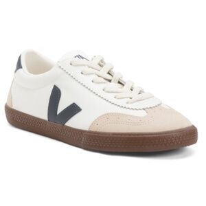 NWT VEJA Made In Brazil Leather Volley Sneakers Size EU40/US9